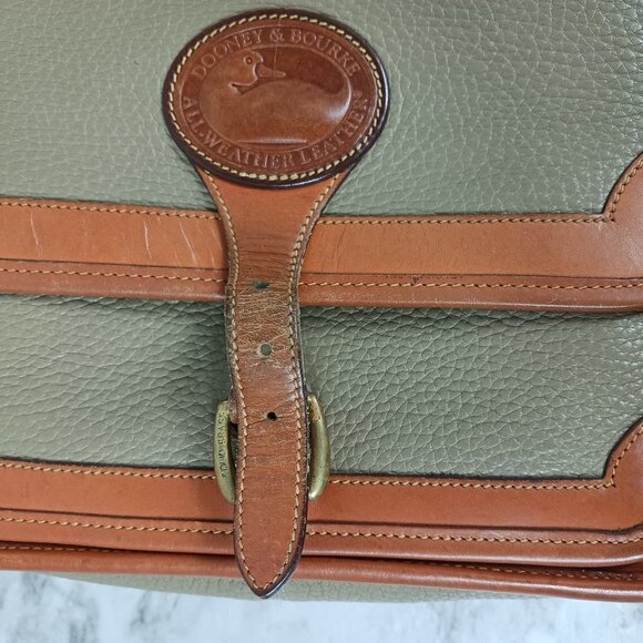 DOONEY & BOURKE vintage pebbled crossbody taupe leather - Picture 9 of 16